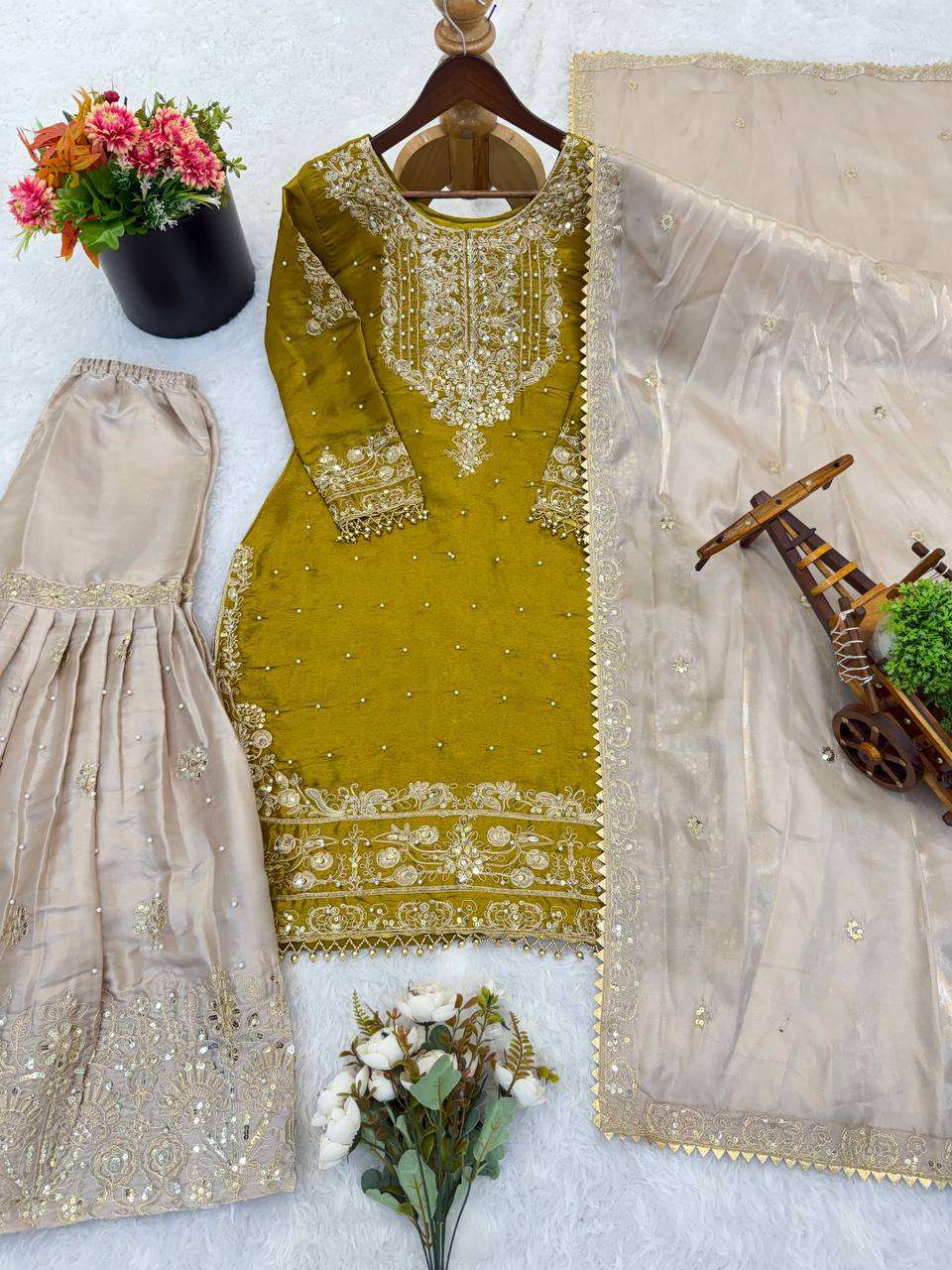 Glamour Glow GMY Silk Party Set