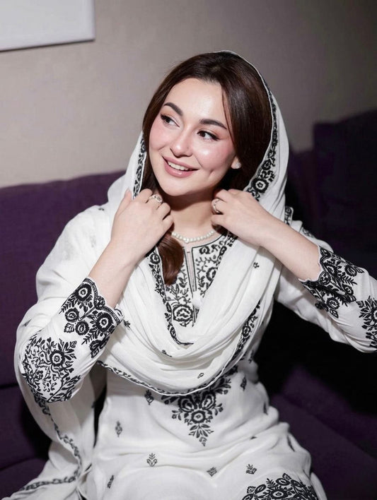 Riwaayat - Classic Pakistani Farshi Salwar
