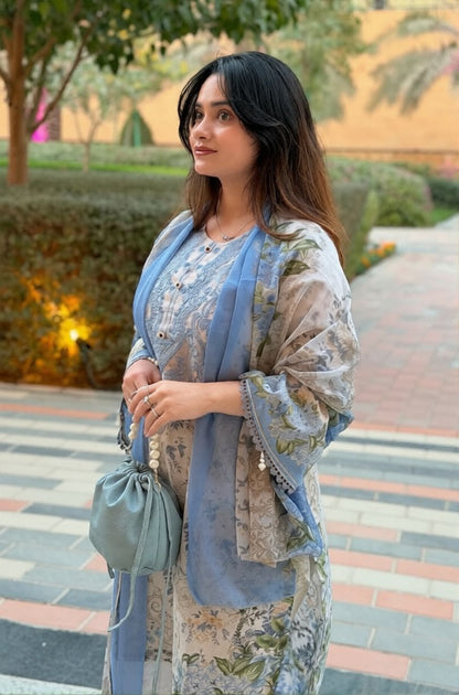 Aafreen Nazakat Embroidered Lawn Wear