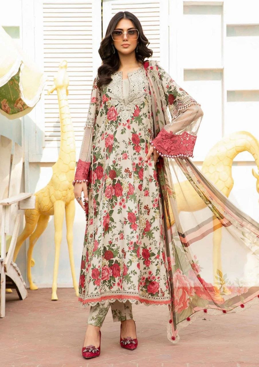 Hooriya Nazneen Classic Lawn Wear Ensemble