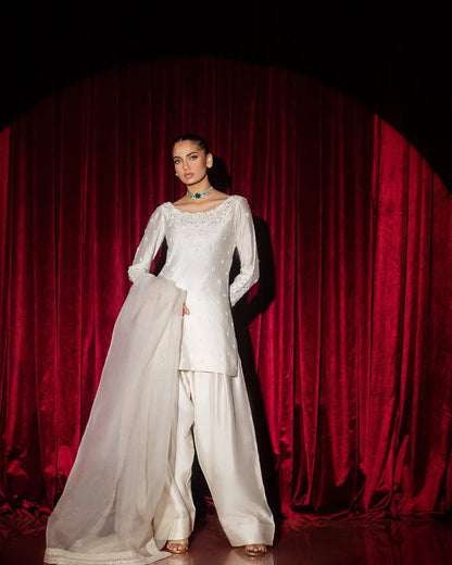 Meri Zindagi Hai Tu Hania Aamir Inspired Designer Suit Set