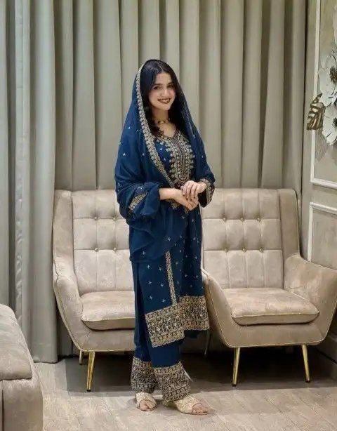 Radiant Diva Sequence Work Set In Faux Georgette