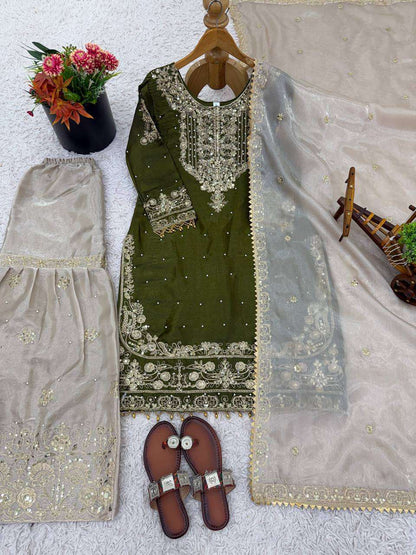 Glamour Glow GMY Silk Party Set