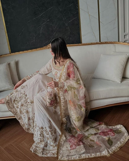 Jannat Nazakat Elegant Sharara Set Zariya